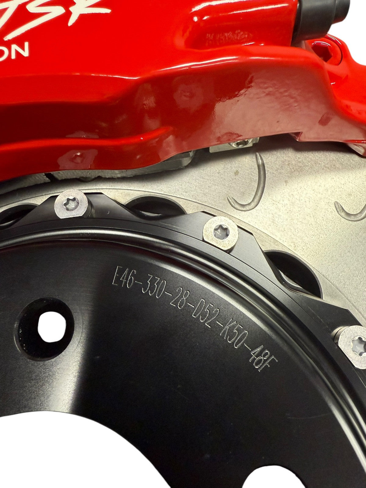 Big Brake Kit 2 Piece Drilled Rotor Caliper For BMW E46 4 Piston 2001-2006