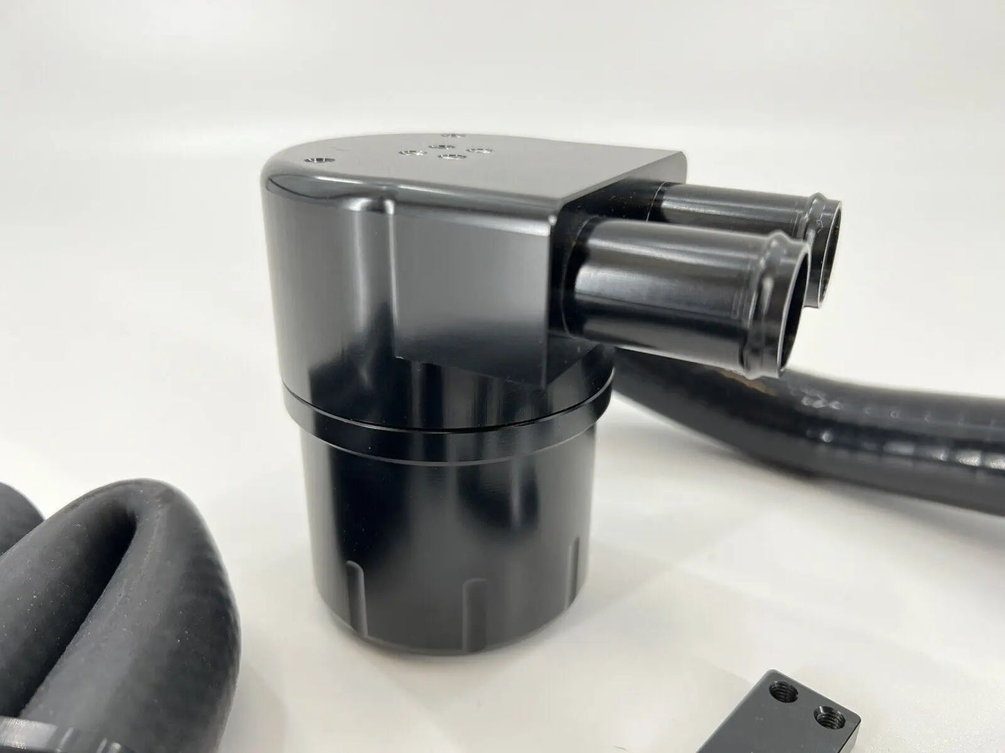 Billet Catch Can Kit For Audi VW Volkswagen MK7 Golf Gti 2.0T A3 TT S3 8V 1.8T JSR-DRP