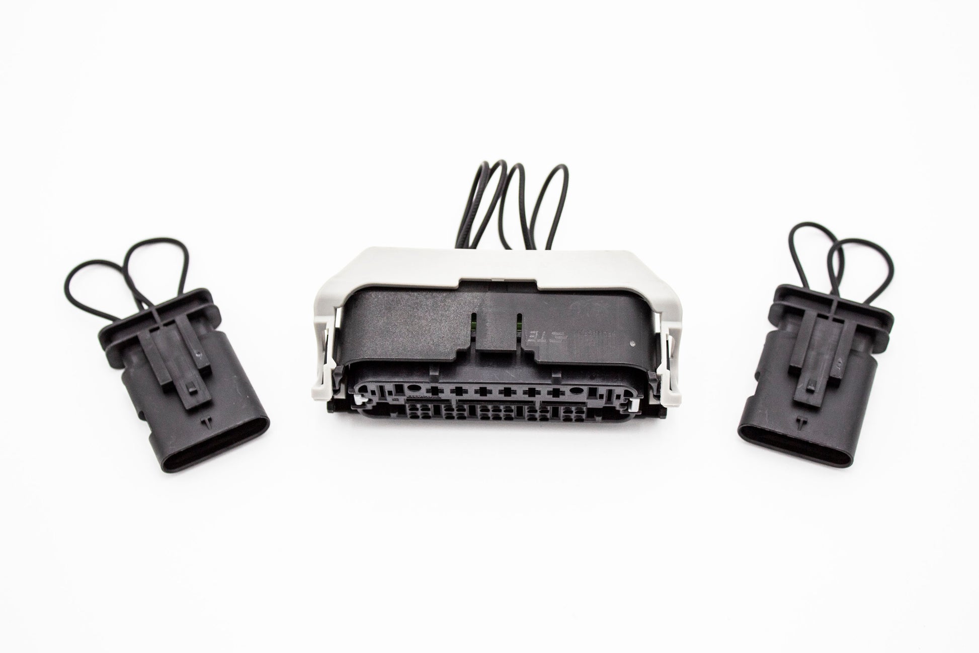 CAN BUS Plug Kit For 2020+ L5P 6.6 Duramax Chevy GMC โ Carrot Top Tuning